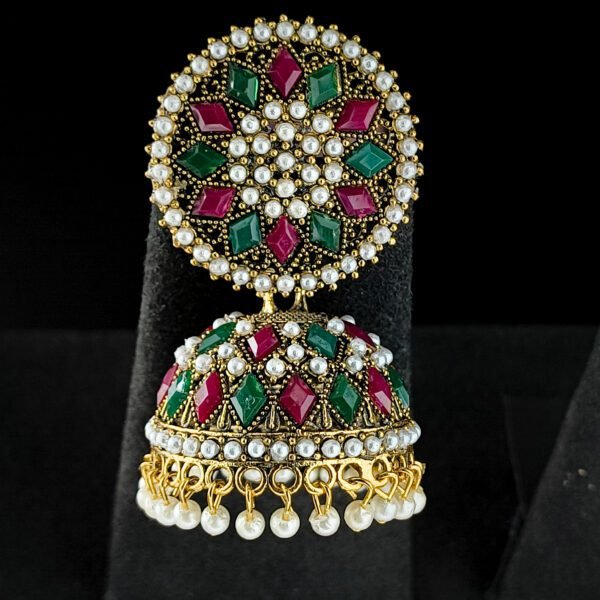 Traditional Kundan Pearl Jhumka Earrings - Image 3