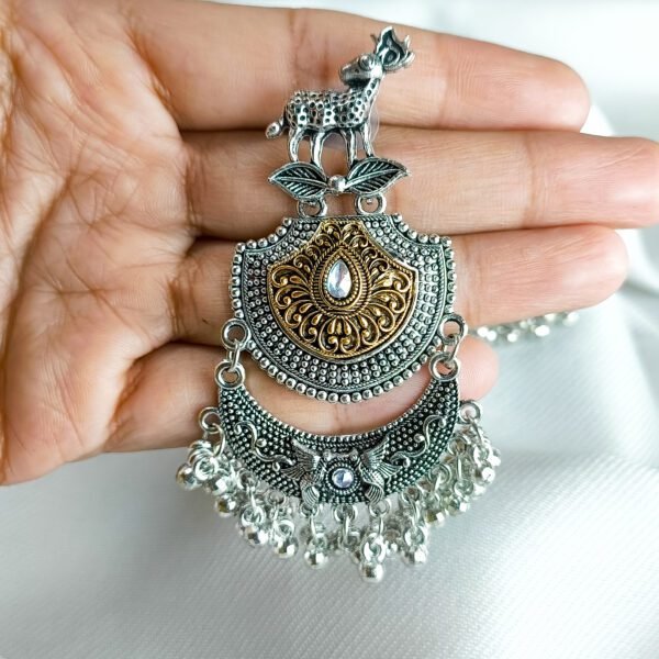 Antique Dual-tone Oxidized Earrings - Image 4